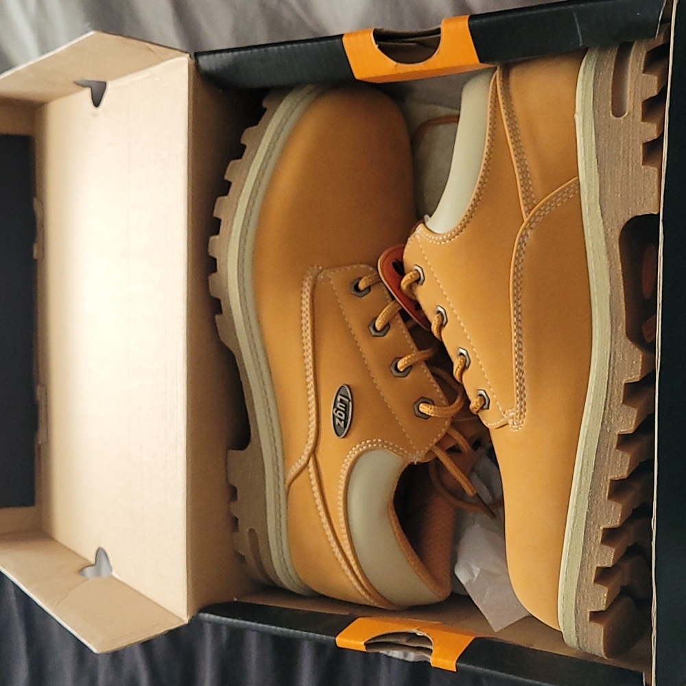Lugs men or women's boots
